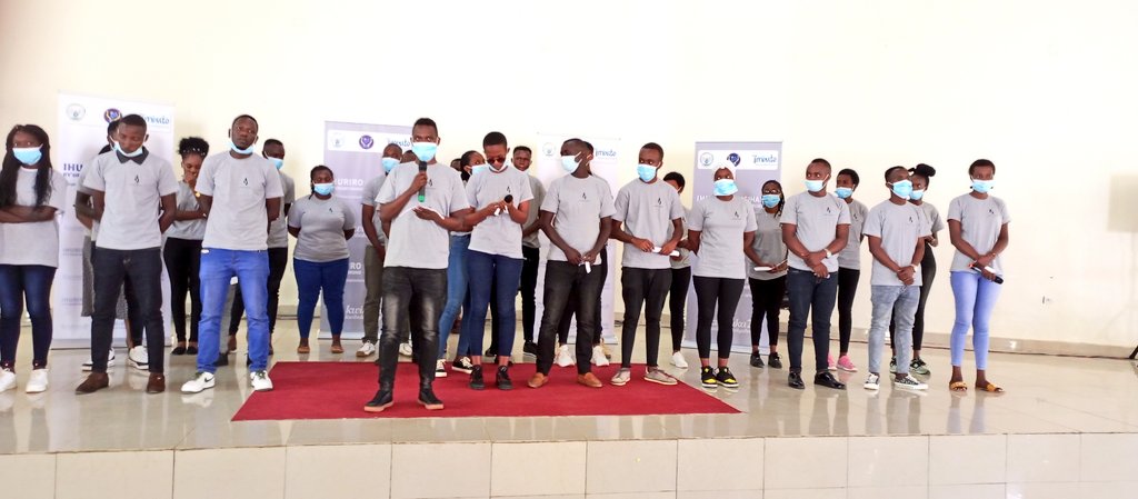 Basomye amwe mu mazina y'urubyiruko rwazize Jenoside yakorewe Abatutsi