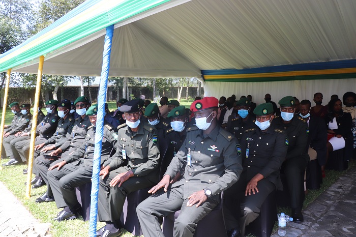 Ba ofisiye 39 basoje amasomo bamazemo amezi atanu 