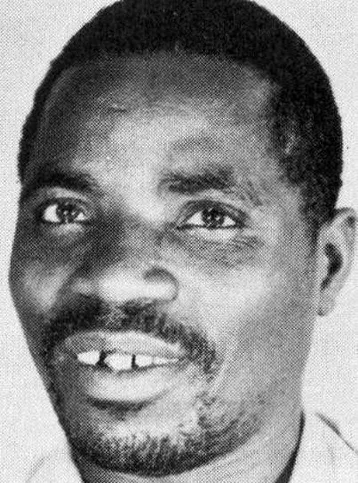 Gitera Joseph wamenyekanye cyane ku mategeko 10 y