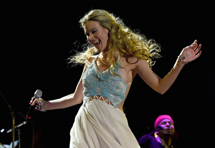 Joss Stone yatsindiye ibihembo bikomeye ku isi birimo Grammy Awards
