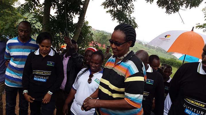 Mu gikorwa cyo gutunganya uwuri rw'uwitwa Joy