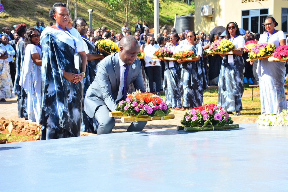 Bashyize indabo ku rwibutso rwa Kabgayi