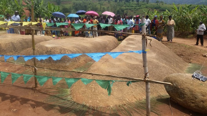 Kuri ibi bitare ngo ni ho Umwami w'u Rwanda, Kigeli IV Rwabugiri yaruhukiraga yagiye gutera u Burundi