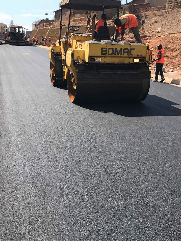 Imashini zishyiramo kaburimbo ziri mu kazi 