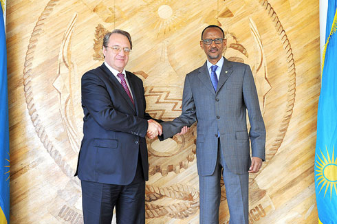 Perezida Kagame na Ministiri w