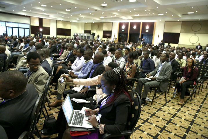 Urubyiruko ruhuriye mu ihuriro Pan-African Youth Forum rukurikiye ikiganiro rwahawe na Perezida Kagame.