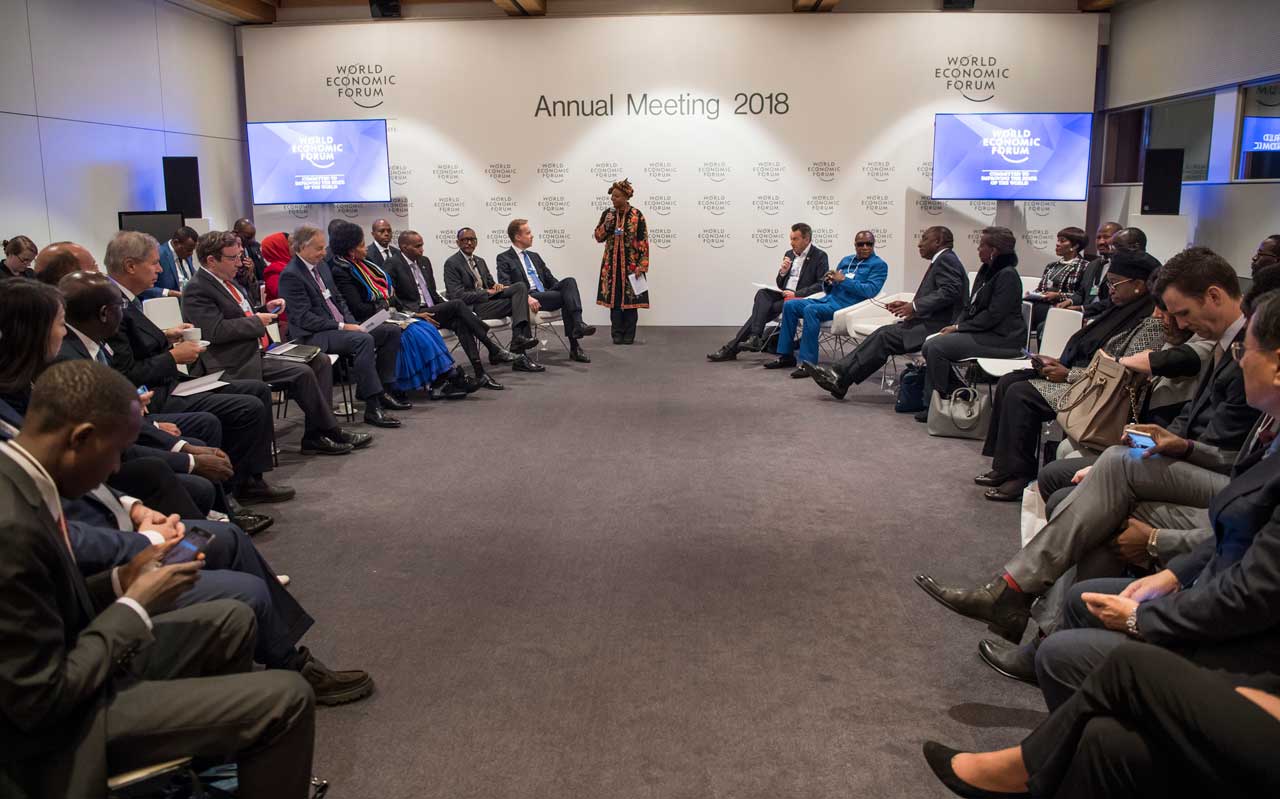 Mu nama ya WEF hagenda habamo ibiganiro bito bito kandi byinshi, kuri iyi nshuro Perezida Kagame yari yitabiriye ikivuga ku kwimakaza amahoro muri Afurika