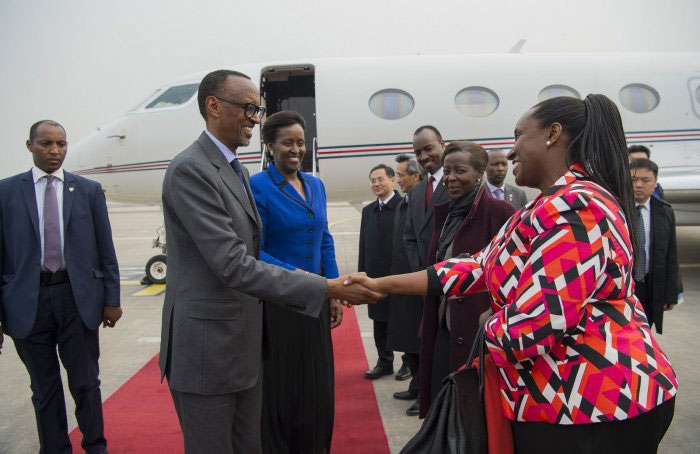 Baramukanya n'itsinda ry'abahagarariye u Rwanda mu Bushinwa ryaje kubakira