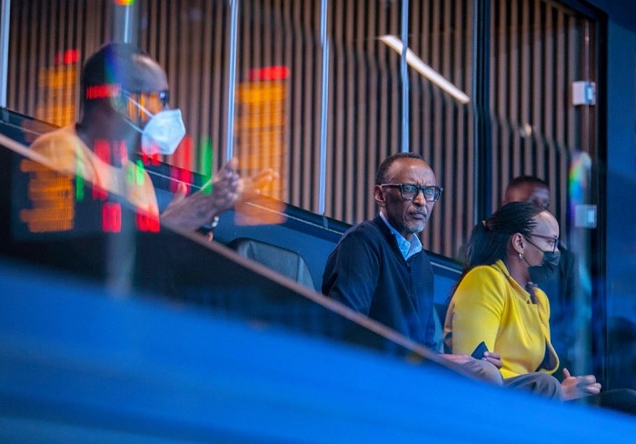 Perezida Kagame yakurikiye uyu mukino wahuje u Rwanda n'u Burundi