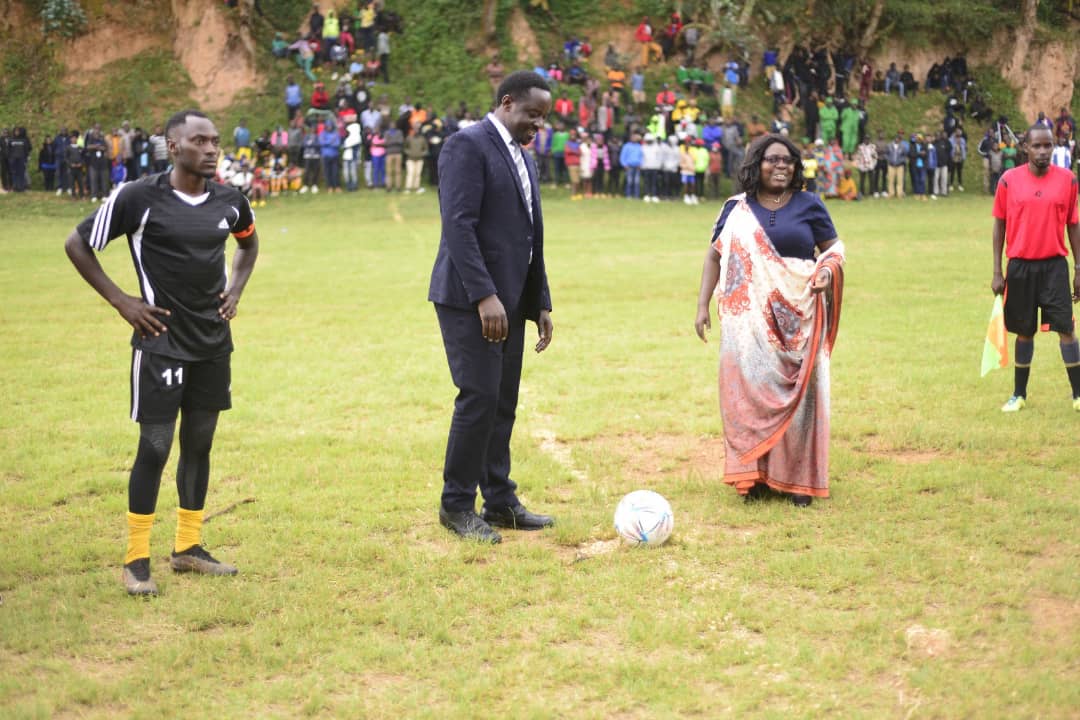 Muri ibi birori banasabanye mu mukino w