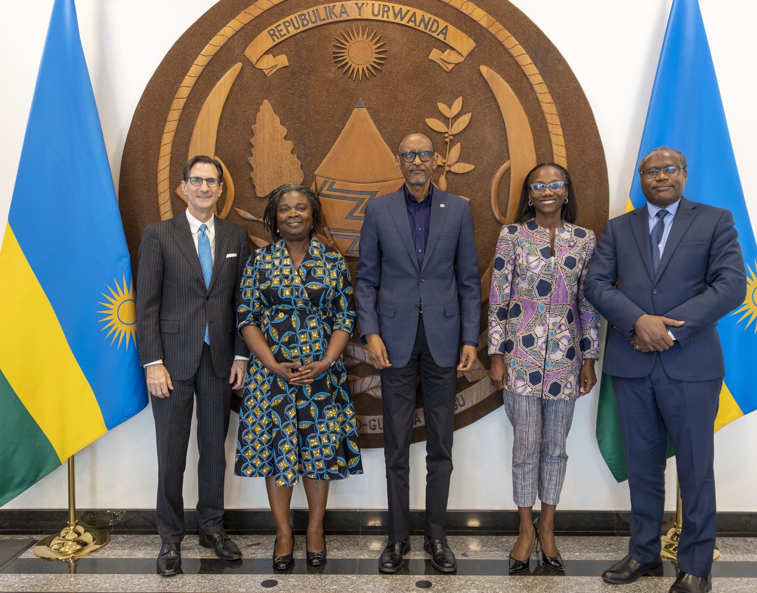 Mu ruzinduko rwe mu Rwanda, Visi Perezida wa Banki y'Isi yagiranye ibiganiro na Perezida Kagame