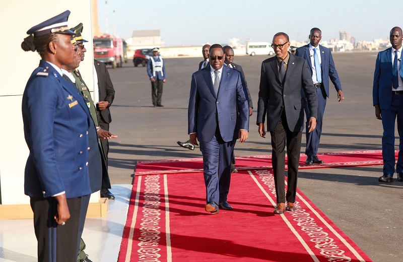 Perezida Kagame yakiriwe na mugenzi we wa Senegal, Macky Sall 