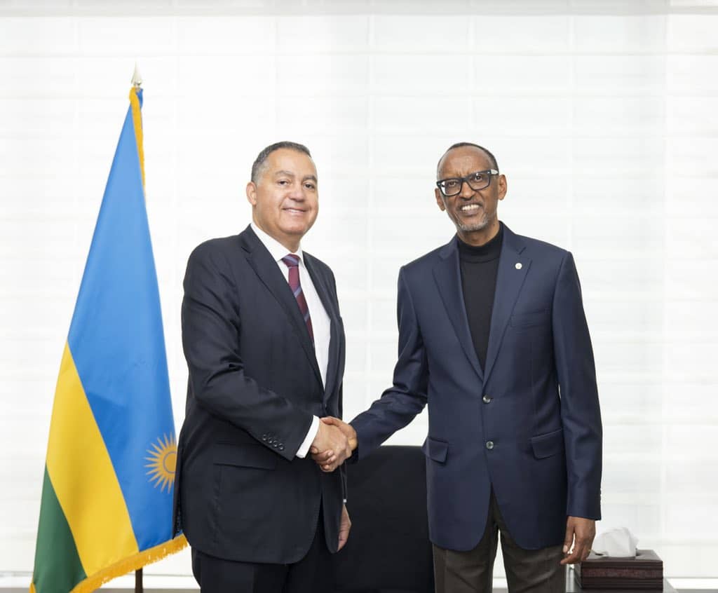 Perezida Kagame yaganiriye na Don Peebles washinze akaba anayobora The Peebles Corporation