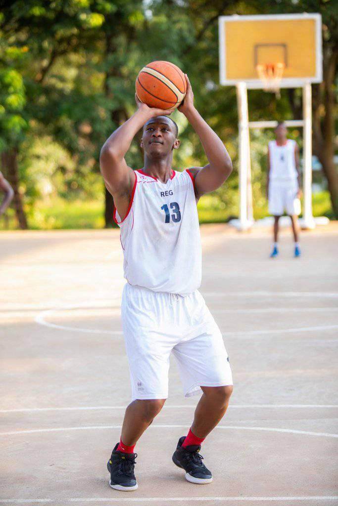 Kaje Elie wagizwe kapiteni wa REG BBC ni umwe mu bakinnyi bayimazemo igihe. Inshingano zo kuyobora yazisimbuyeho Ally Kazingufu