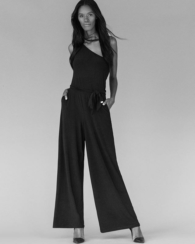 Liliane Kalima umunyamideli wo mu Rwanda ariko uba muri Amerika agiye kumurika imideli muri New York Fashion Week 