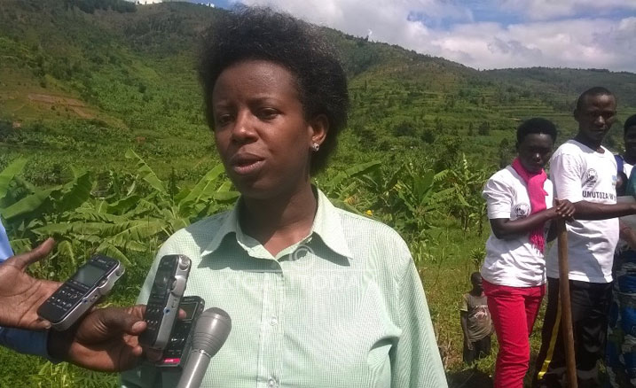 Kamayirese avuga ko buri munyarwanda akwiye kugerwaho n'ibikorwa remezo