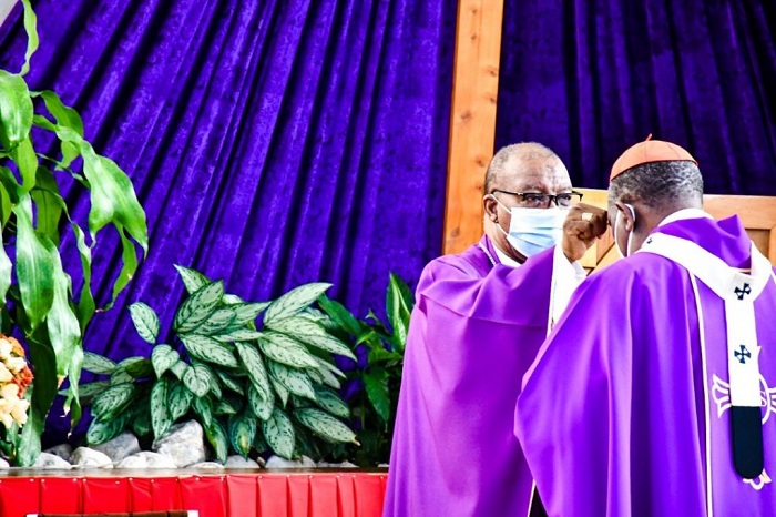 Musenyeri Rukamba asiga ivu Antoine Cardinal Kambanda