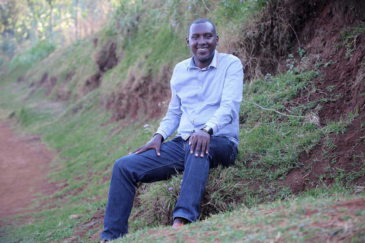 Kamuzinzi ubu ni umugabo ariko abenshi babonye iyo foto ntawabikekaga