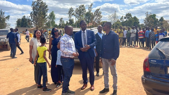 Kandida Mpayimana yakiriwe n'Umuyobozi w'Akarere ka Kirehe wungirije ushinzwe ubukungu