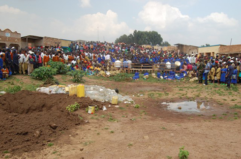 Abaturage bitabiriye uwo muhango bahawe ubutumwa bwo kureka gukoresha ibiyobyabwenge.