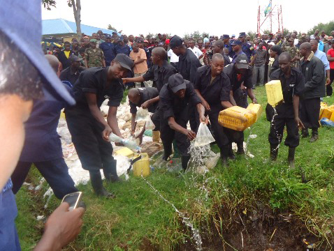 Ibiyobyabwenge bifashwe biratwikwa.