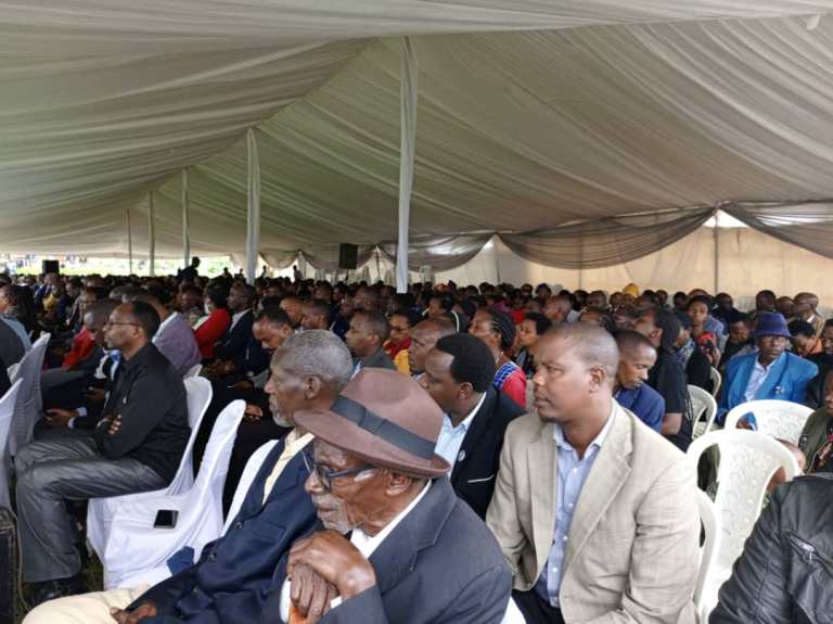 I Karama hari hateraniye abatari bake bari baje kwibuka Jenoside yakorewe Abatutsi bari bahatuye mu 1994