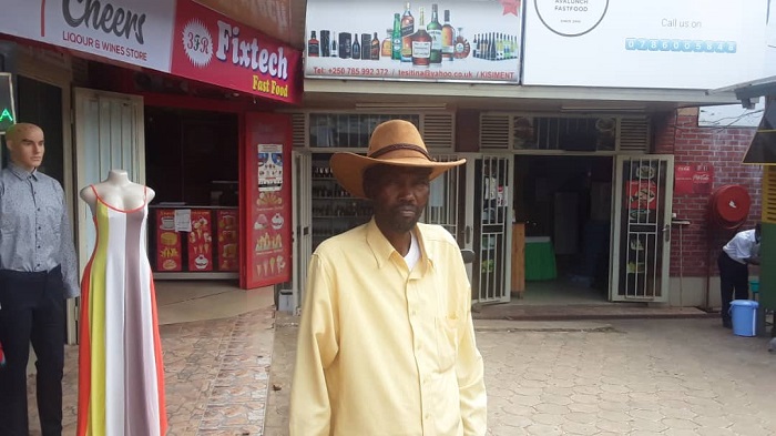 Karangwa asaba abakiri bato kutishinga ikoranabuhanga cyane