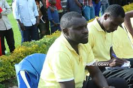 Ndikumana Hamadi Katawuti (uri kwandika) ubu yungirije Habimana Sosthene muri Musanze