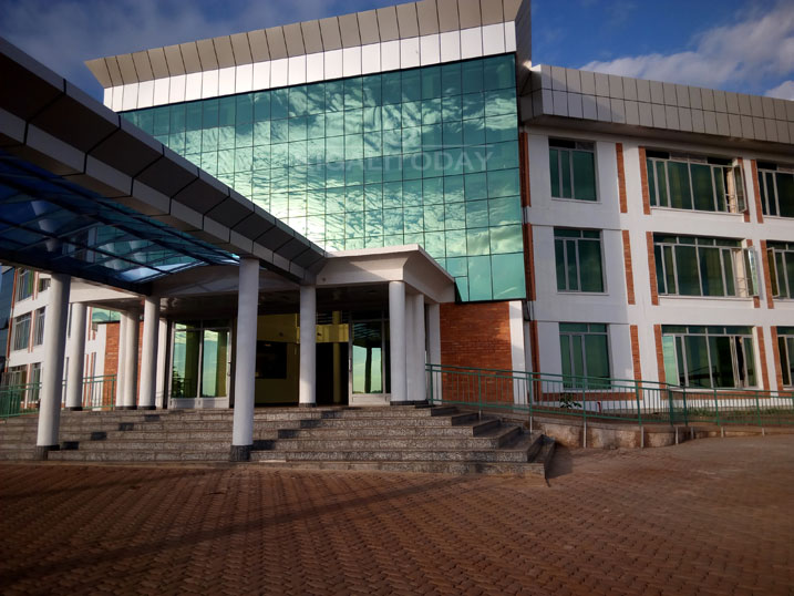 Ibiro bishya by'Akarere ka Kayonza byuzuye bitwaye asaga miliyoni 700RWf