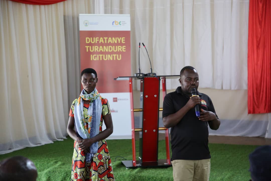 Banduye igituntu bakeka ko barozwe ariko bagiye kwa muganga baravurwa barakira