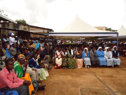 Abaturage ntibagihatirwa gufunga ngo bajye gukurikirana ibiganiro nk