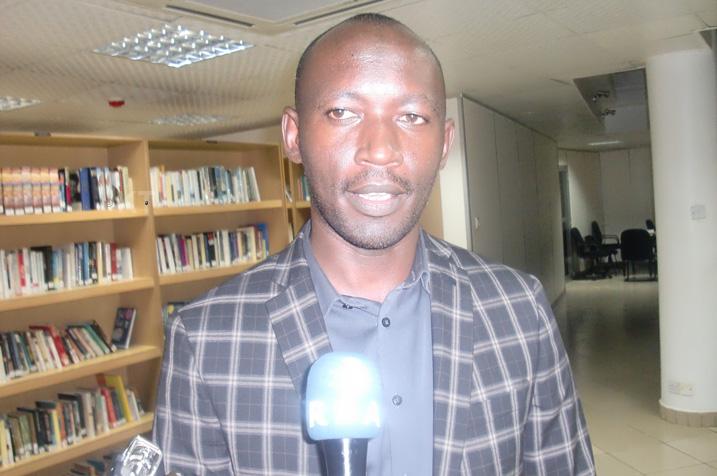 Kayumba Théogène avuga ko kwandika amateka bidasaba kuminuza