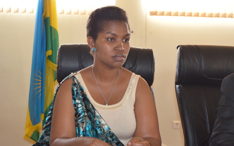 Kazayire Judith Guverineri mushya w