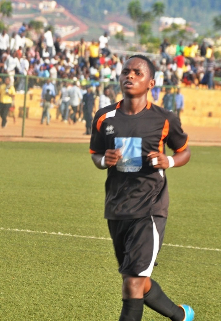 Kevin Muhire nawe ngo nta mwanya yabona muri APR Fc