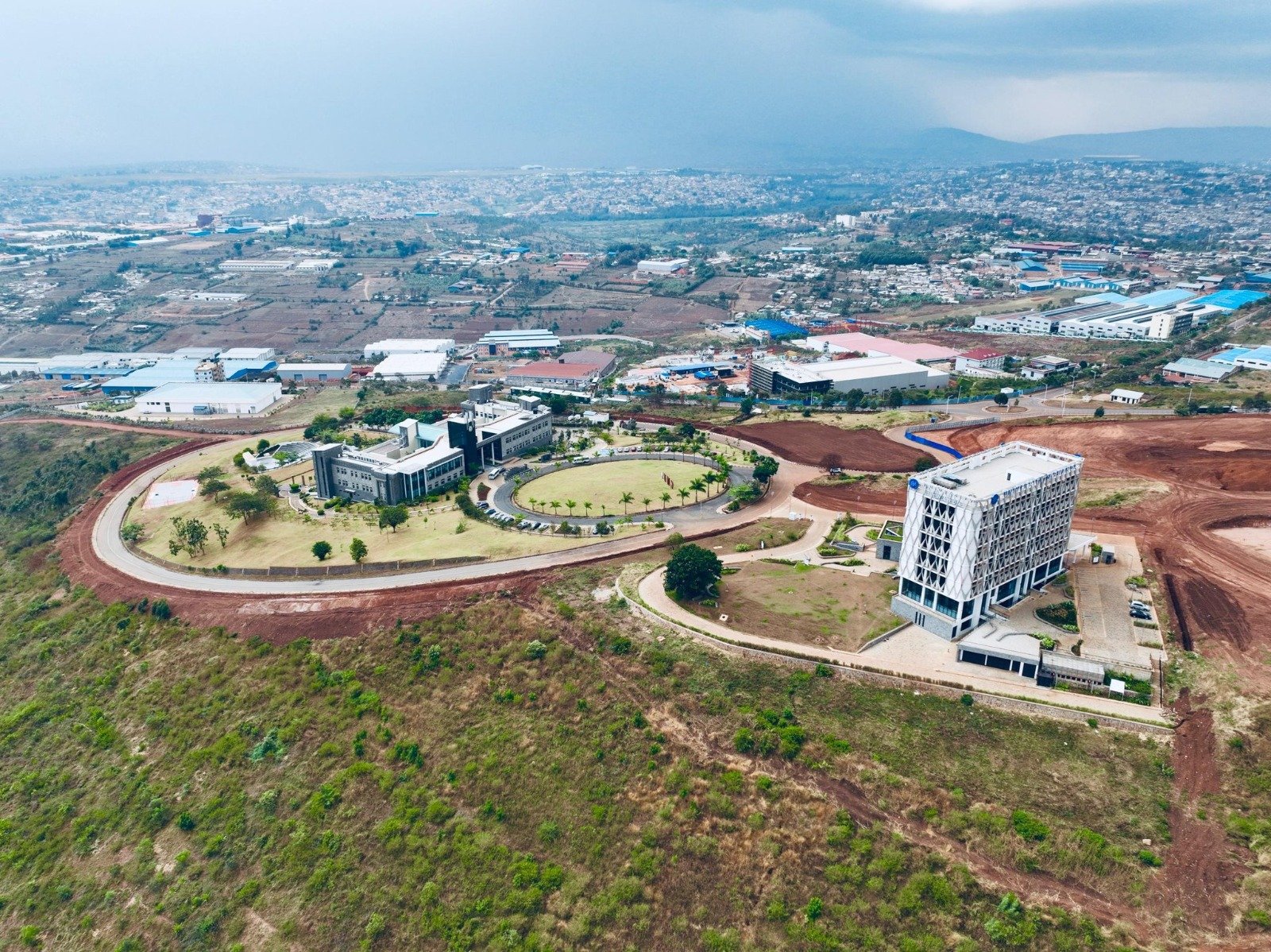 Aka gace ni ko karimo kubakwamo urusisiro rw'ibikorwa by'Ikoranabuhanga ruzwi nka Kigali Innovation City