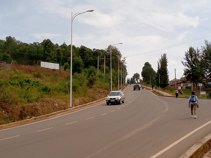 Amatara yo kuri uyu muhanda ntacyaka kuko insinga zibwe