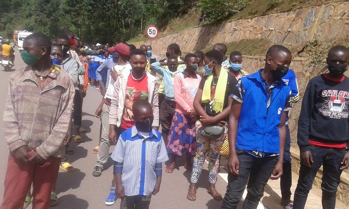 Bamwe mu bana bari bamaze gufatirwa mu masoko baremeza ko biteguye gusubira mu ishuri