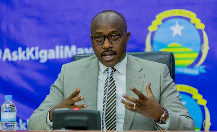 Rubingisa avuga ko abazunguzayi bahabwa umwanya bakitoranyiriza aho bumva bakorera