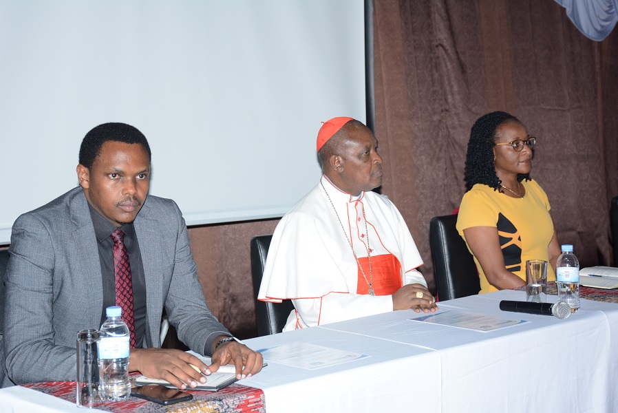 Abayobozi batandukanye bitabiriye umuhango wo kumurika uyu mushinga