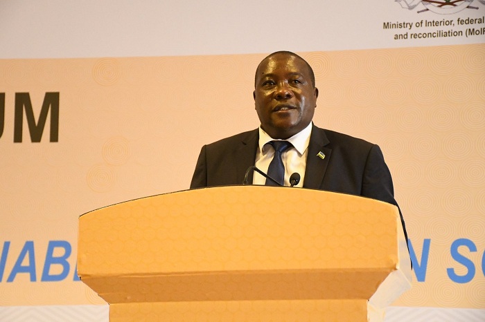 Minisitiri Gatabazi na we yitabiriye ibyo biganiro