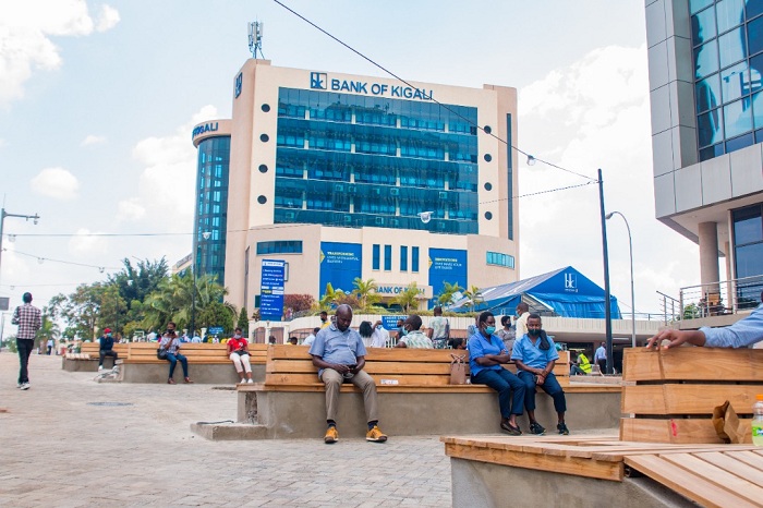 Intebe zagenewe abagendagenda muri Kigali zaruhuye abajyaga bananirirwa ku nzira n