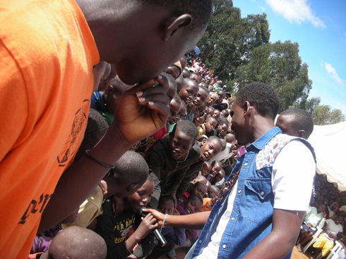 Abana bato baririmbye indirimbo za dream boyz.