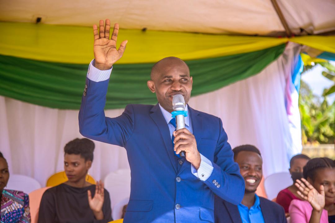 Mutiganda washinze Kiliza Light School