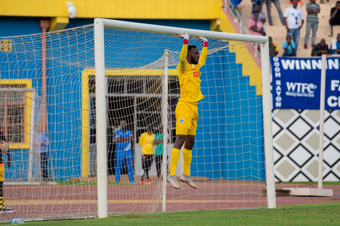 Kimenyi Yves, umunyezamu wa mbere wa Rayon Sports