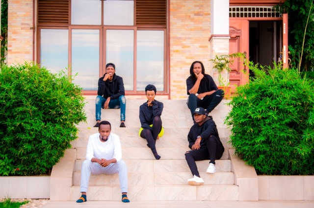 Bose bari hamwe mu rwego rwo gukorera hamwe