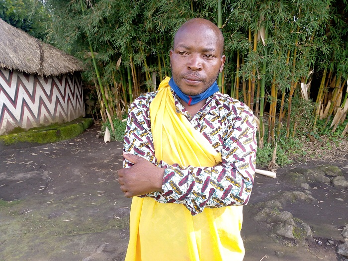 Rwubahiriza avuga ko yinjiza nibura ibihumbi 160Frw buri kwezi