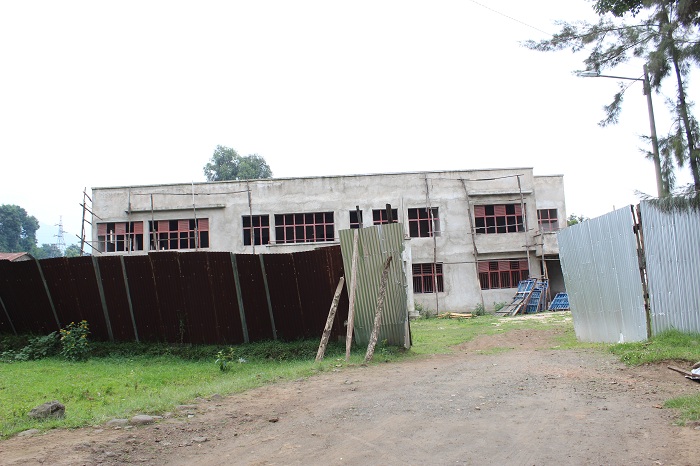 Inyubako nshya y'ibiro by'Umurenge wa Kinigi igiye gusubukurwa