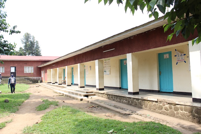 Abakozi b'Umurenge wa Kinigi ntibisanzuye kubera inyubako nto bakoreramo