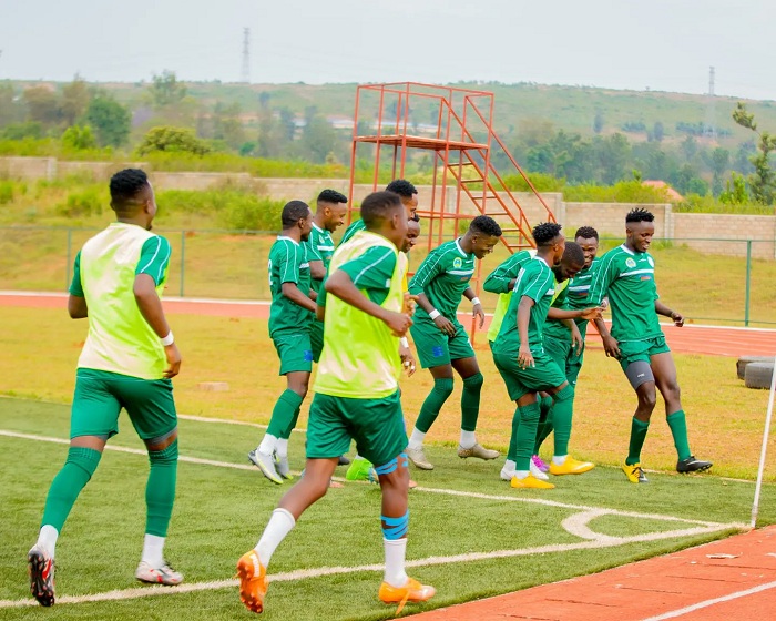 Abakinnyi ba Kiyovu Sports bishimira igitego batsinze Bugesera FC 