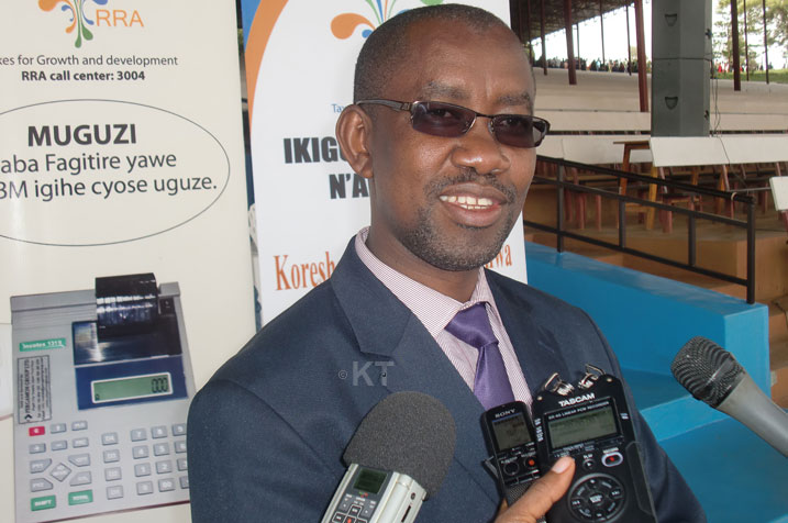 Komiseri Bizimana avuga ko gukoresha EBM bitanga umucyo mu misorere.